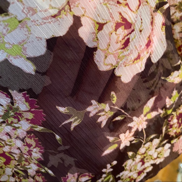 Suzy Shier Blouse - Picture 3 of 3